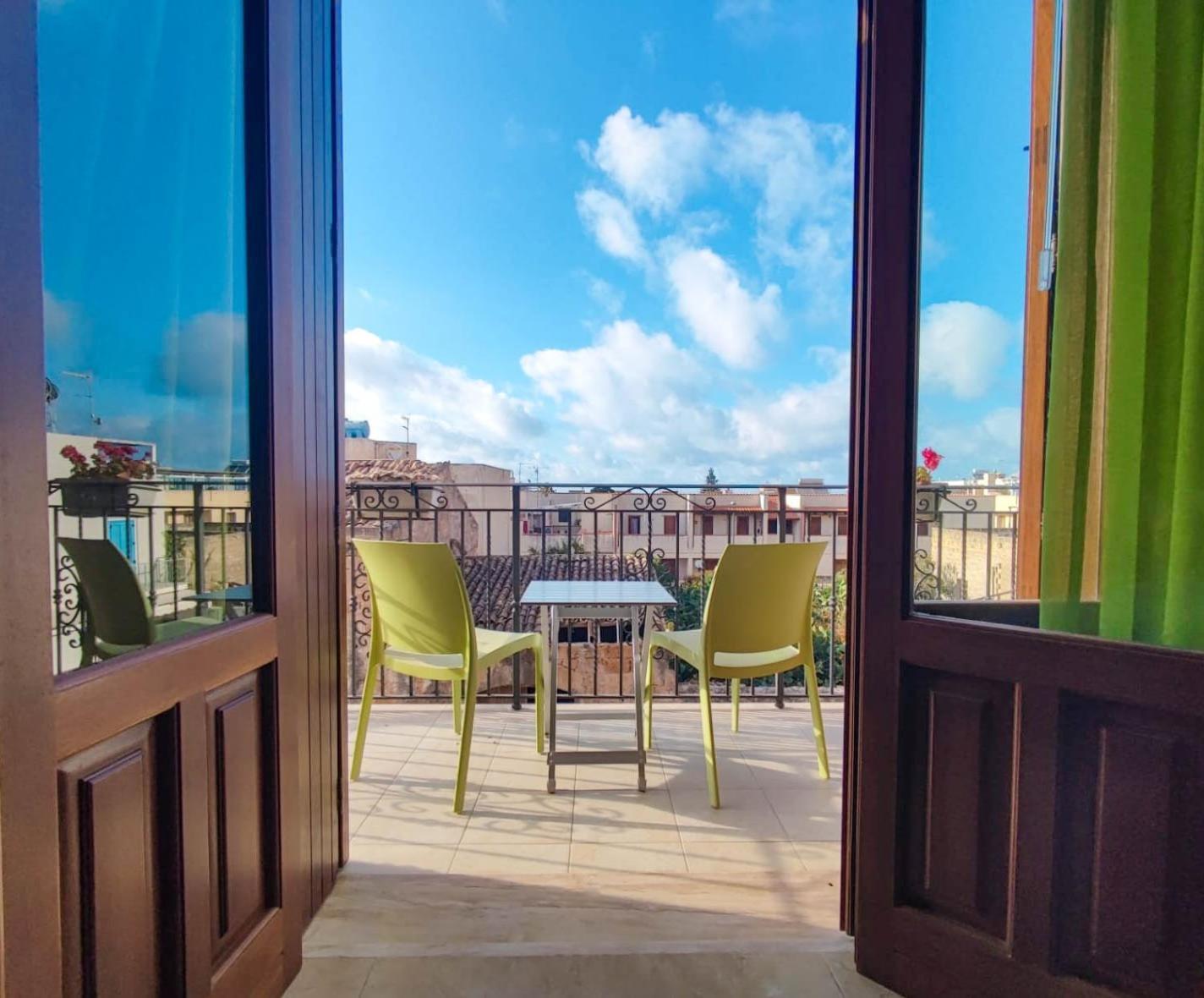 Camera Tripla con Balcone